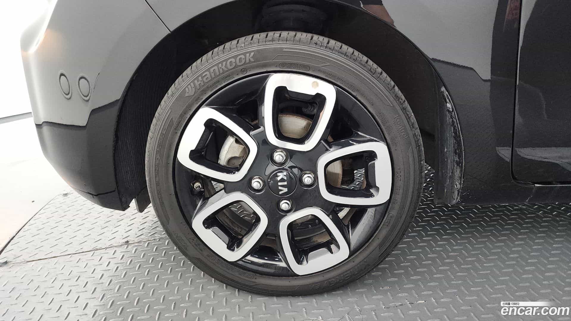 RAY Kia 2019.0-OUTER-005