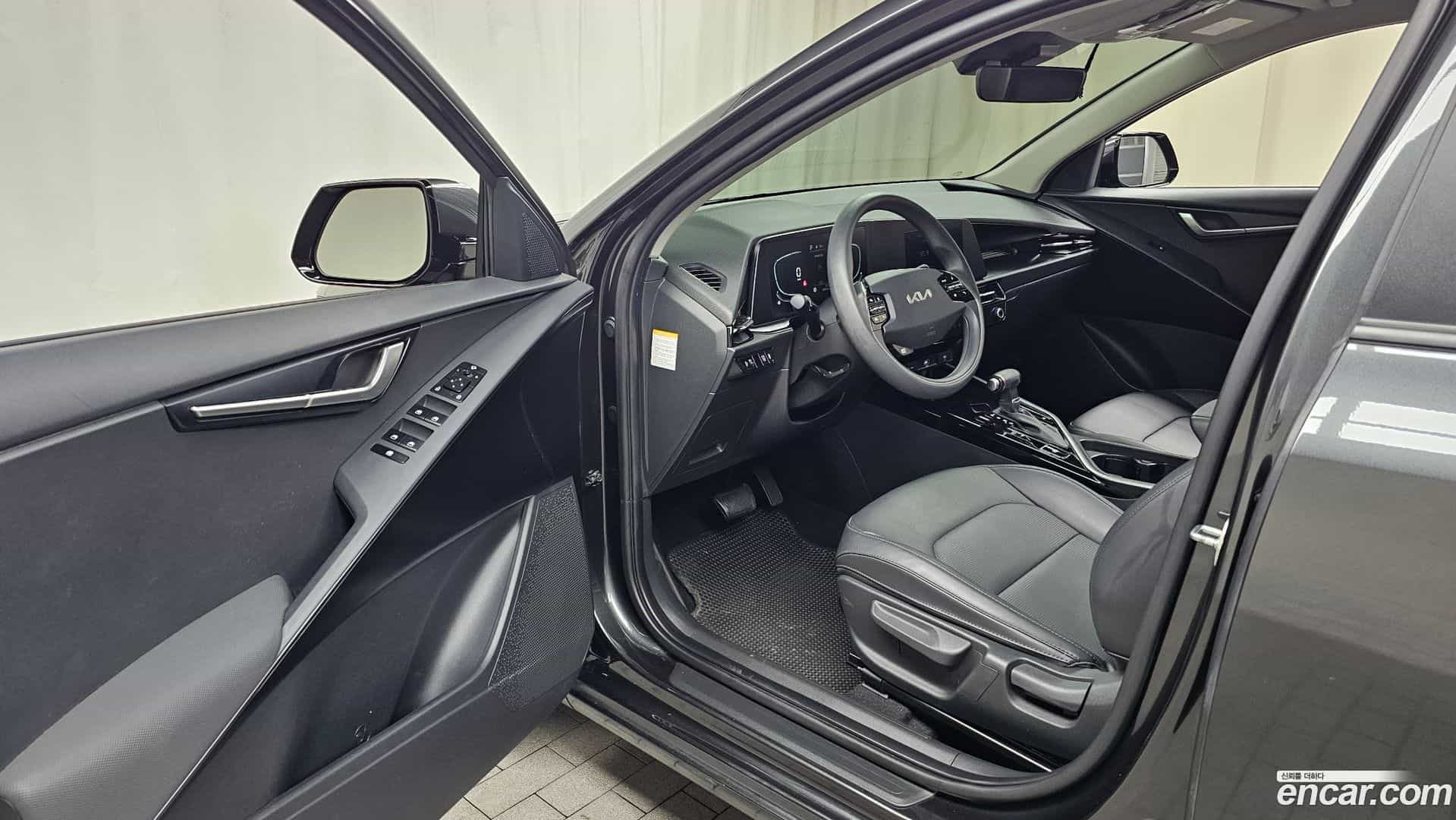 Niro Kia 2022.3-INNER-010