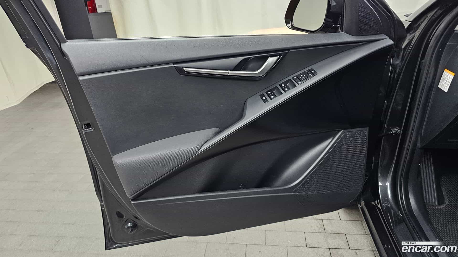 Niro Kia 2022.3-INNER-034