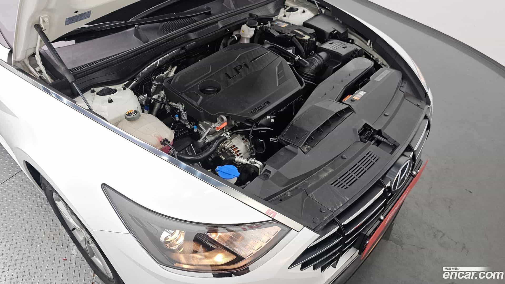 Sonata Hyundai 2023.2-OUTER-006