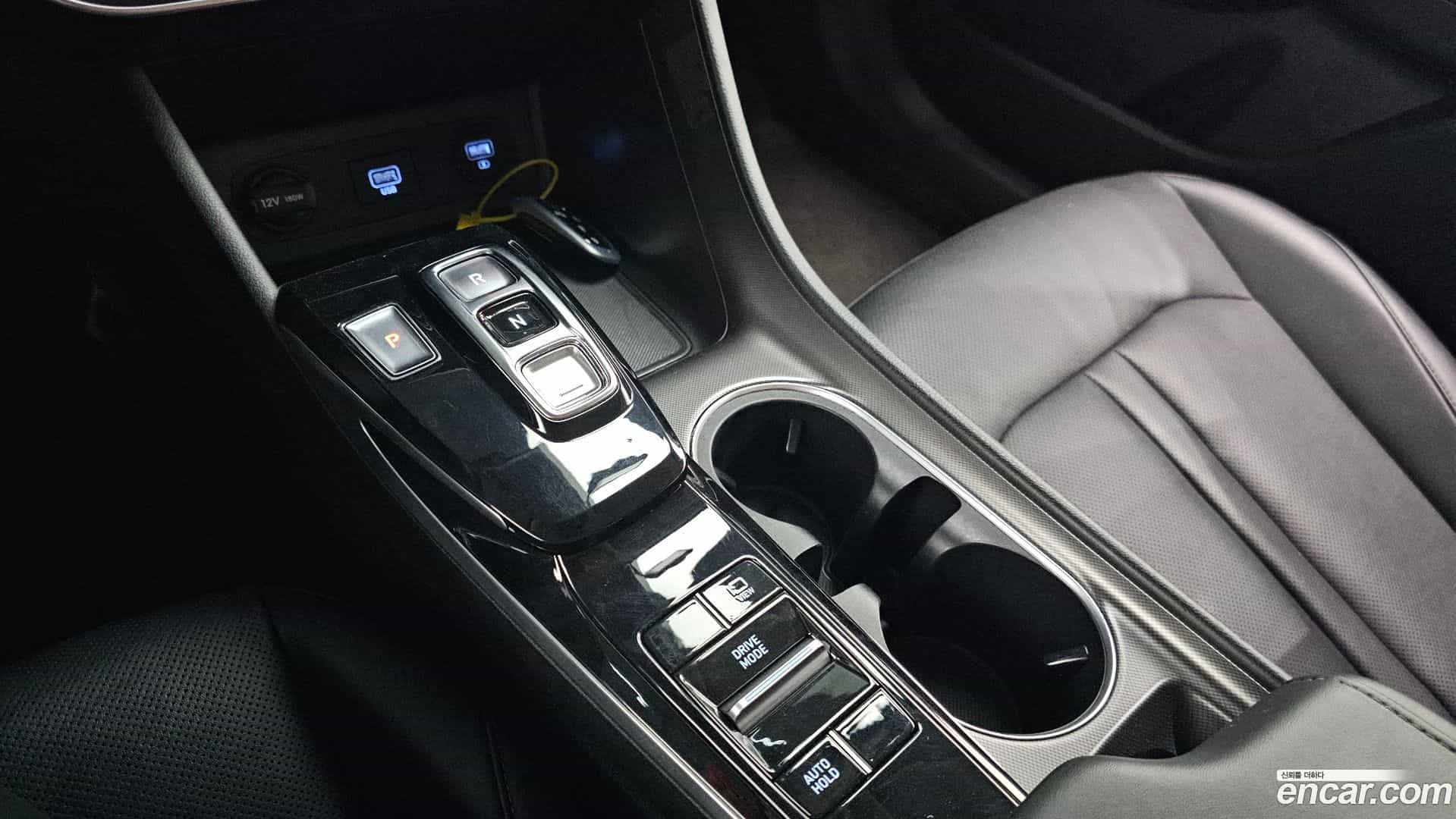 Sonata Hyundai 2023.2-INNER-009