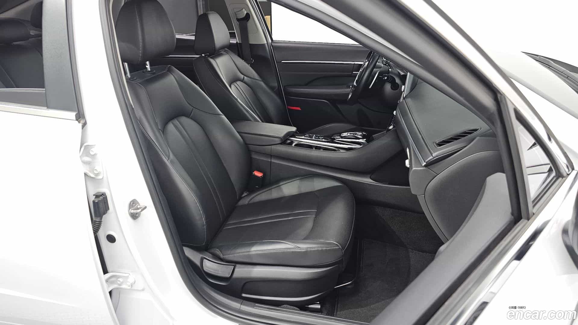 Sonata Hyundai 2023.2-OPTION-016