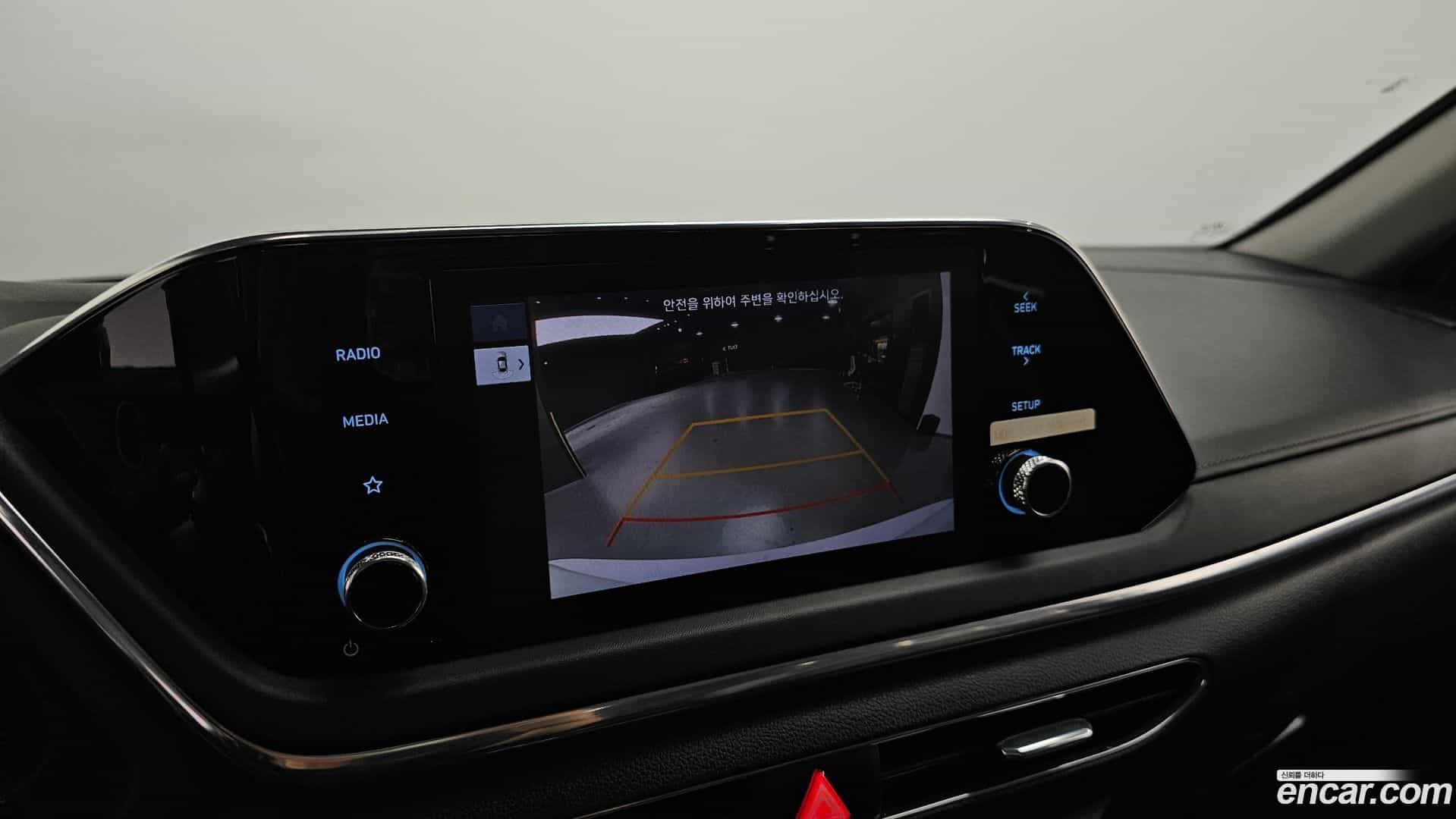 Sonata Hyundai 2023.2-OPTION-019