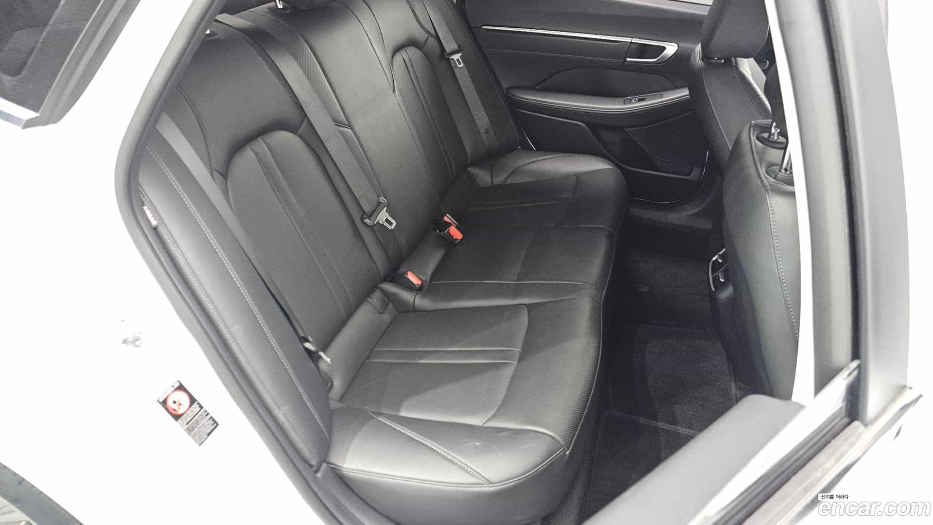 Sonata Hyundai 2023.2-INNER-036