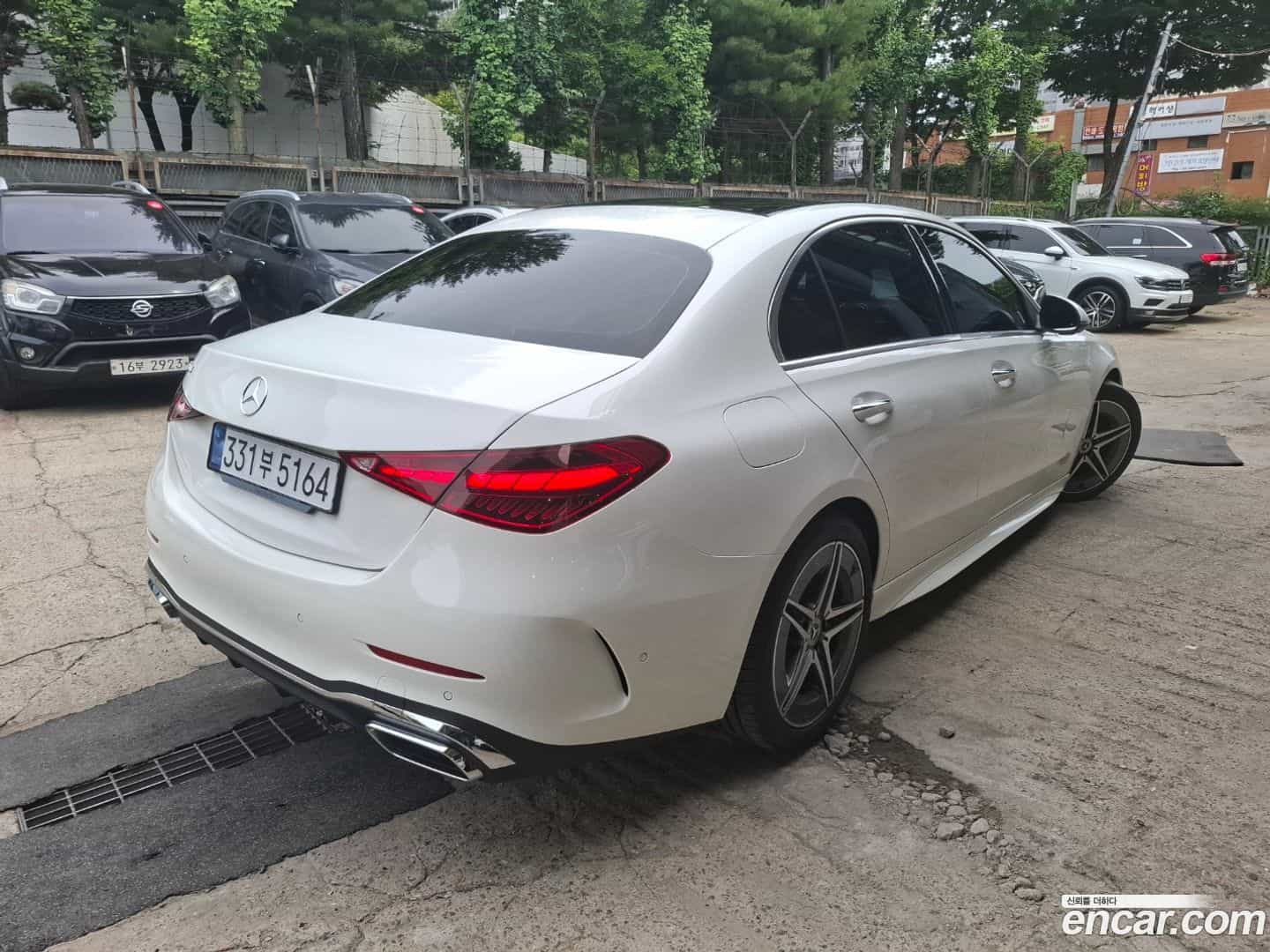C-Class Mercedes-Benz 2025.4-OUTER-002
