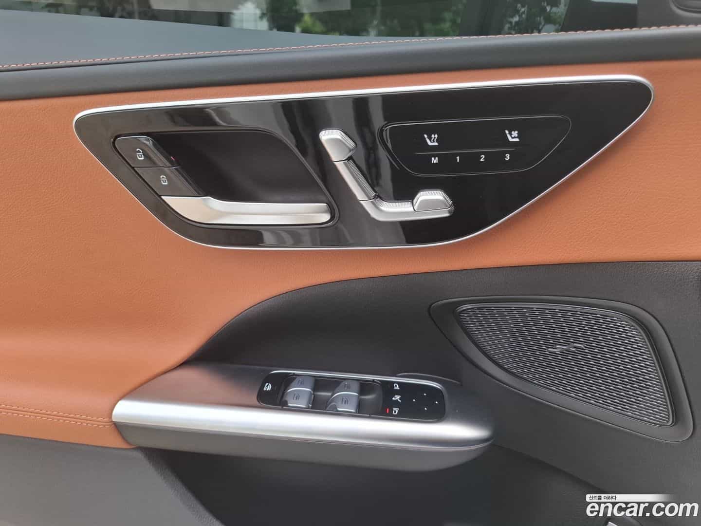 C-Class Mercedes-Benz 2025.4-OPTION-021