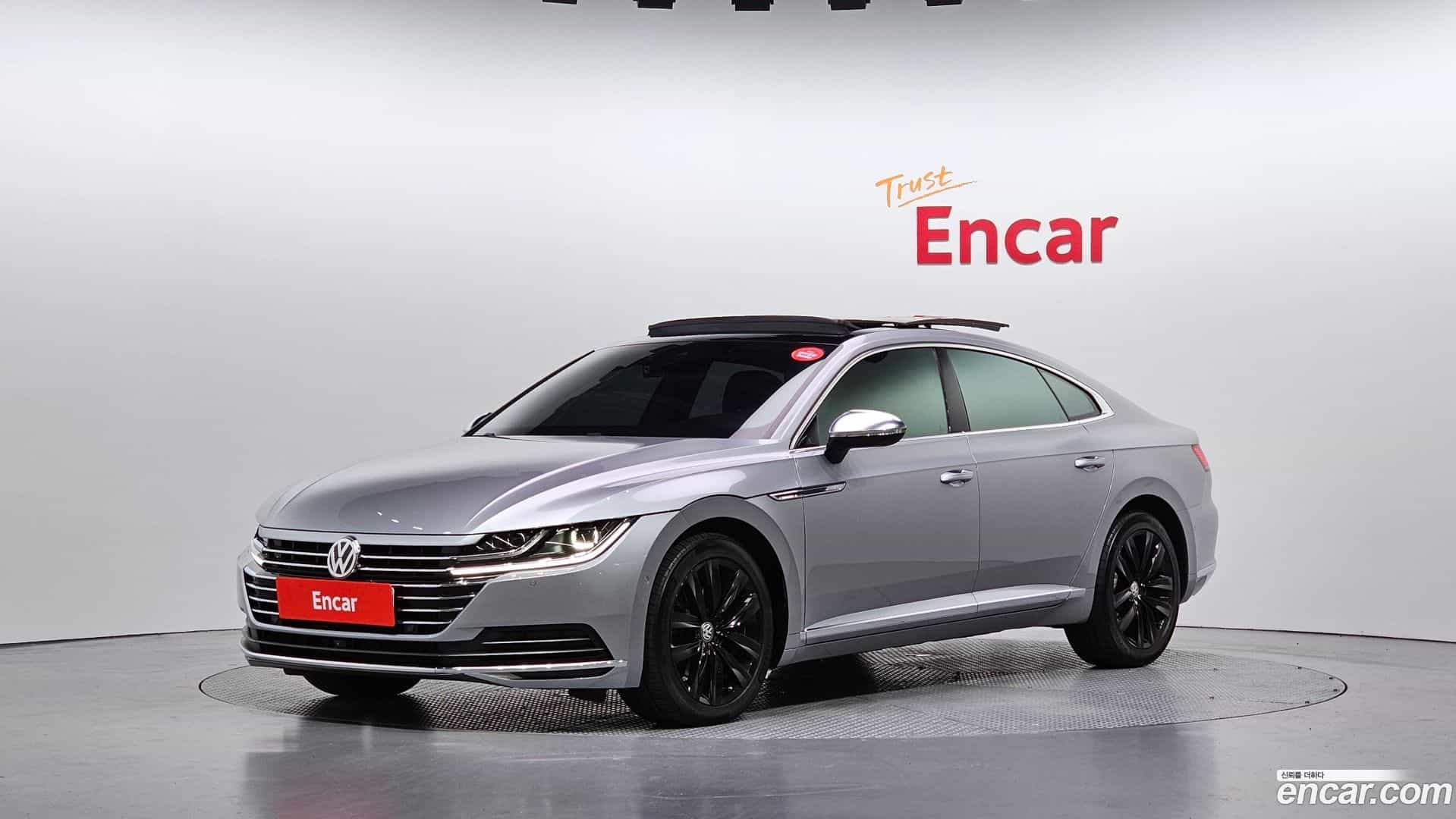Arteon Volkswagen 2019.11-OUTER-001