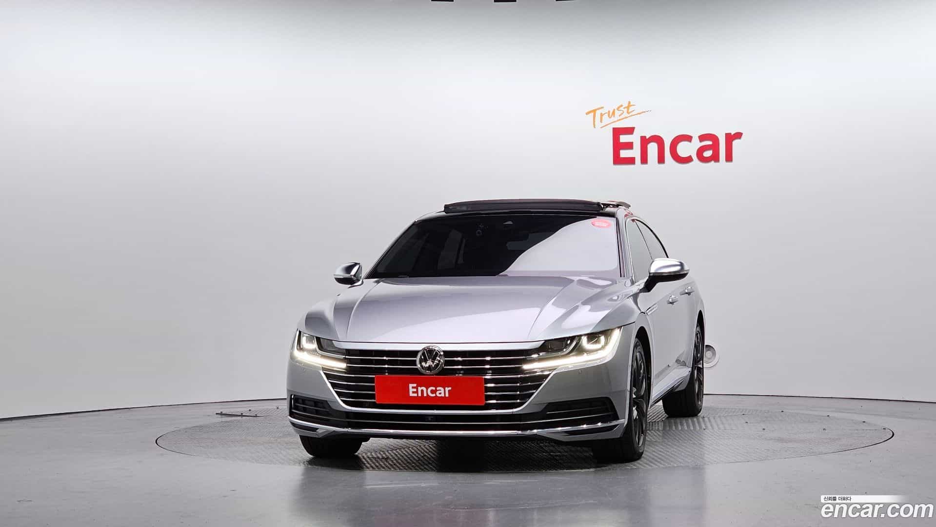 Arteon Volkswagen 2019.11-OUTER-003
