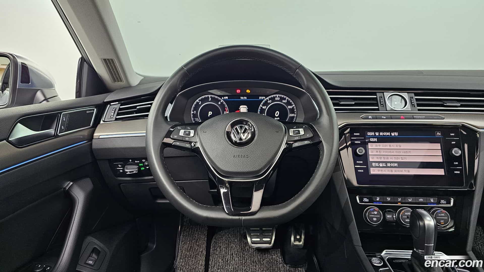 Arteon Volkswagen 2019.11-OPTION-017