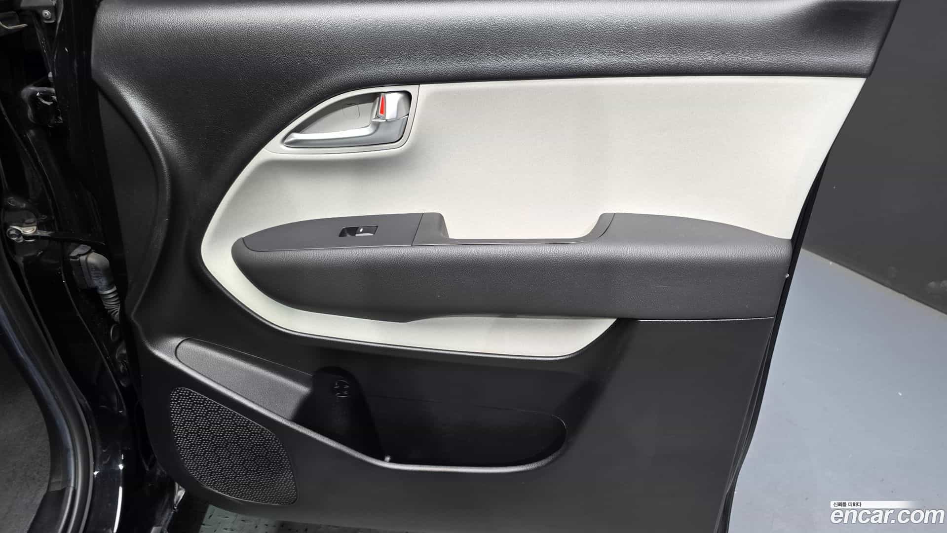 RAY Kia 2022.10-INNER-034