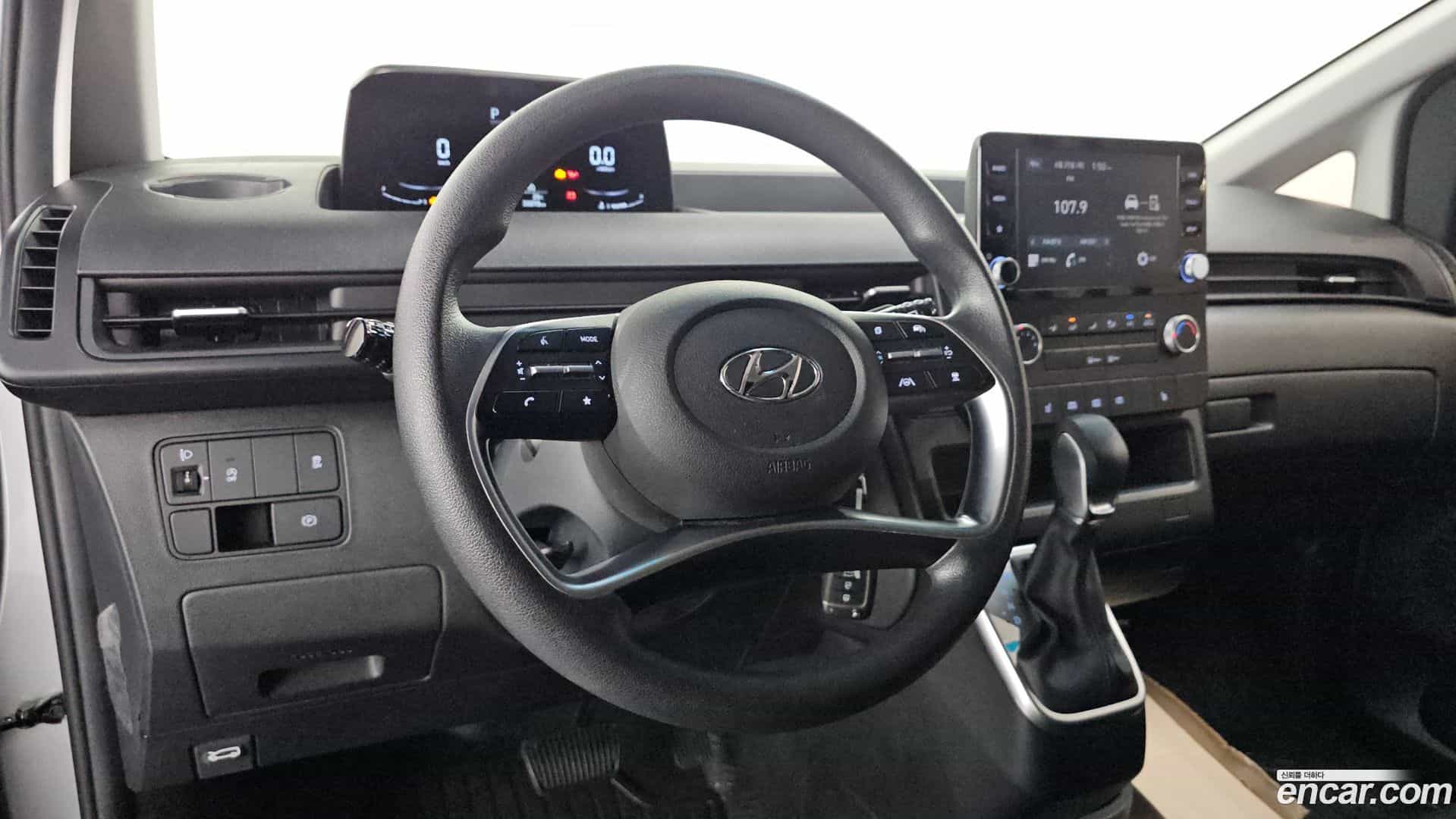 Staria Hyundai 2021.5-OPTION-015