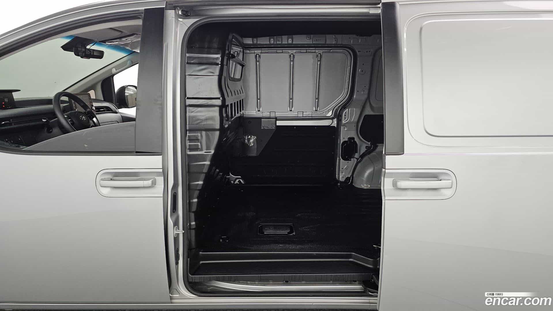 Staria Hyundai 2021.5-OPTION-022