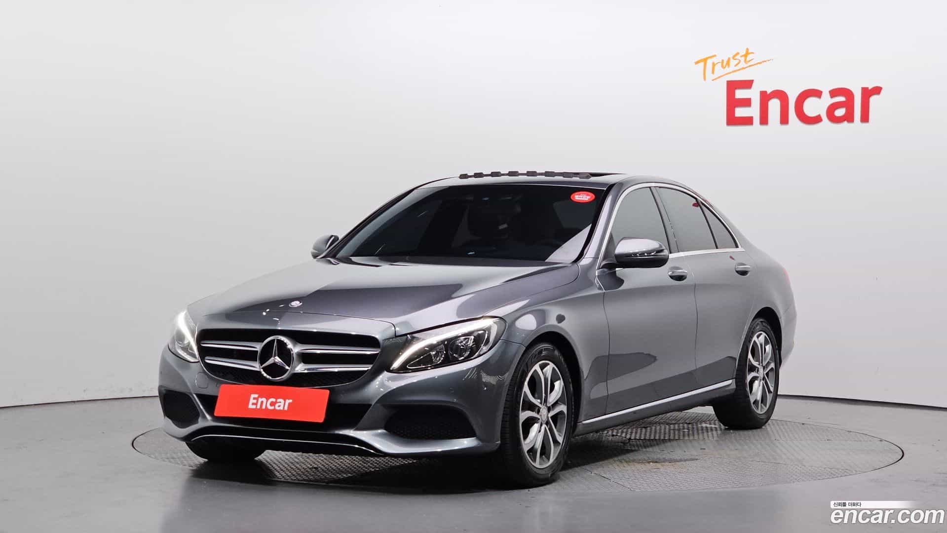 C-Class Mercedes-Benz 2017.5-OUTER-001