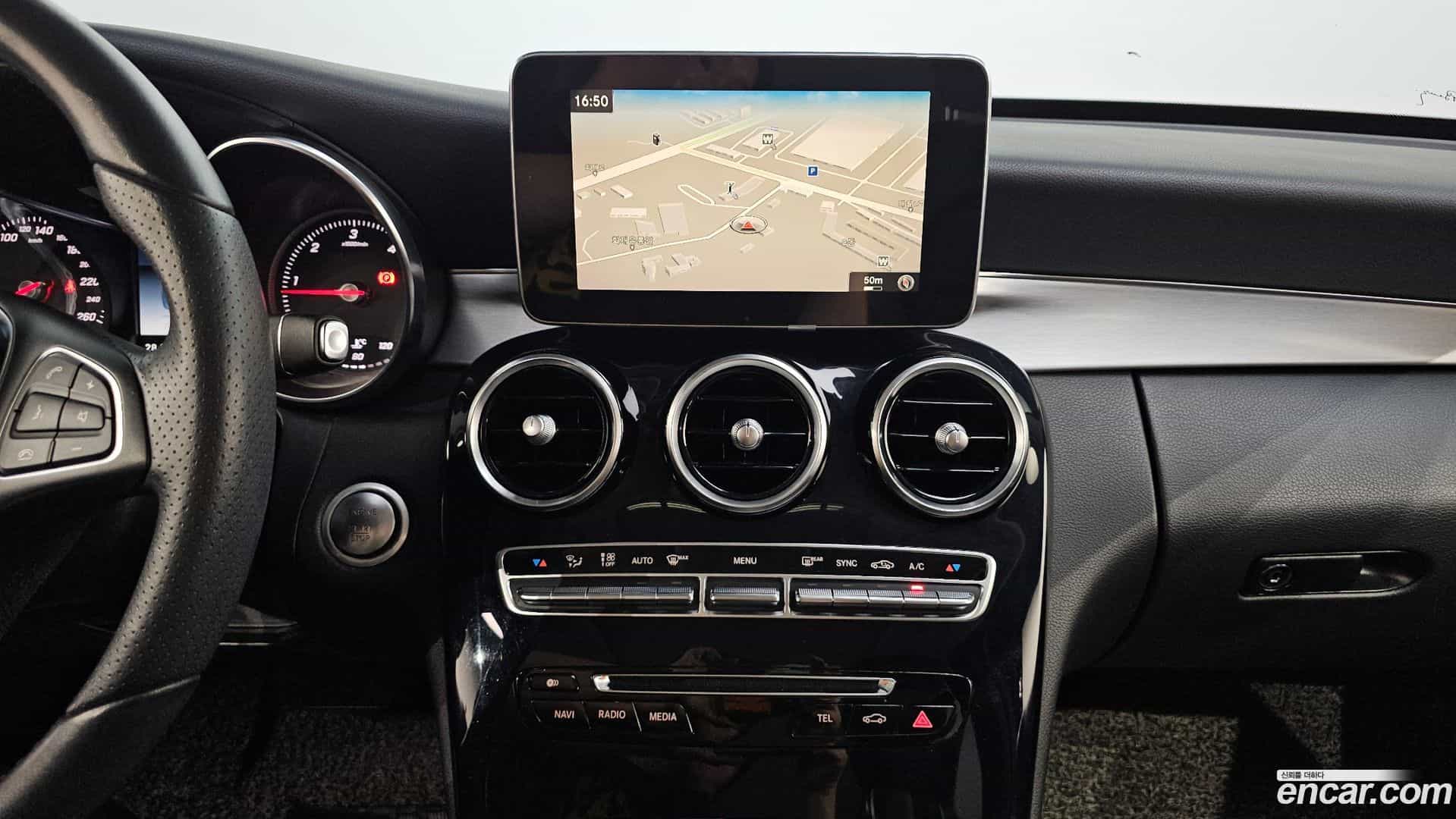 C-Class Mercedes-Benz 2017.5-OPTION-016