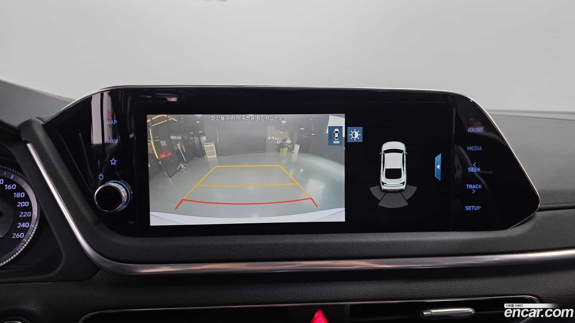 Sonata Hyundai 2020.2-OPTION-019