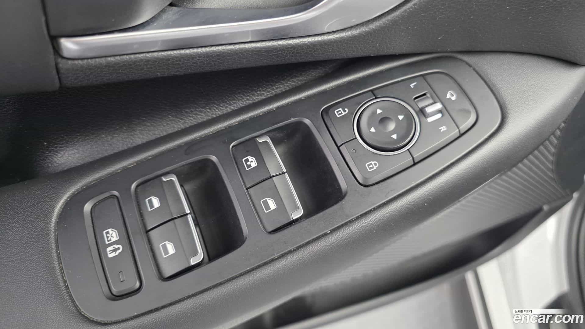 Sonata Hyundai 2020.2-OPTION-041