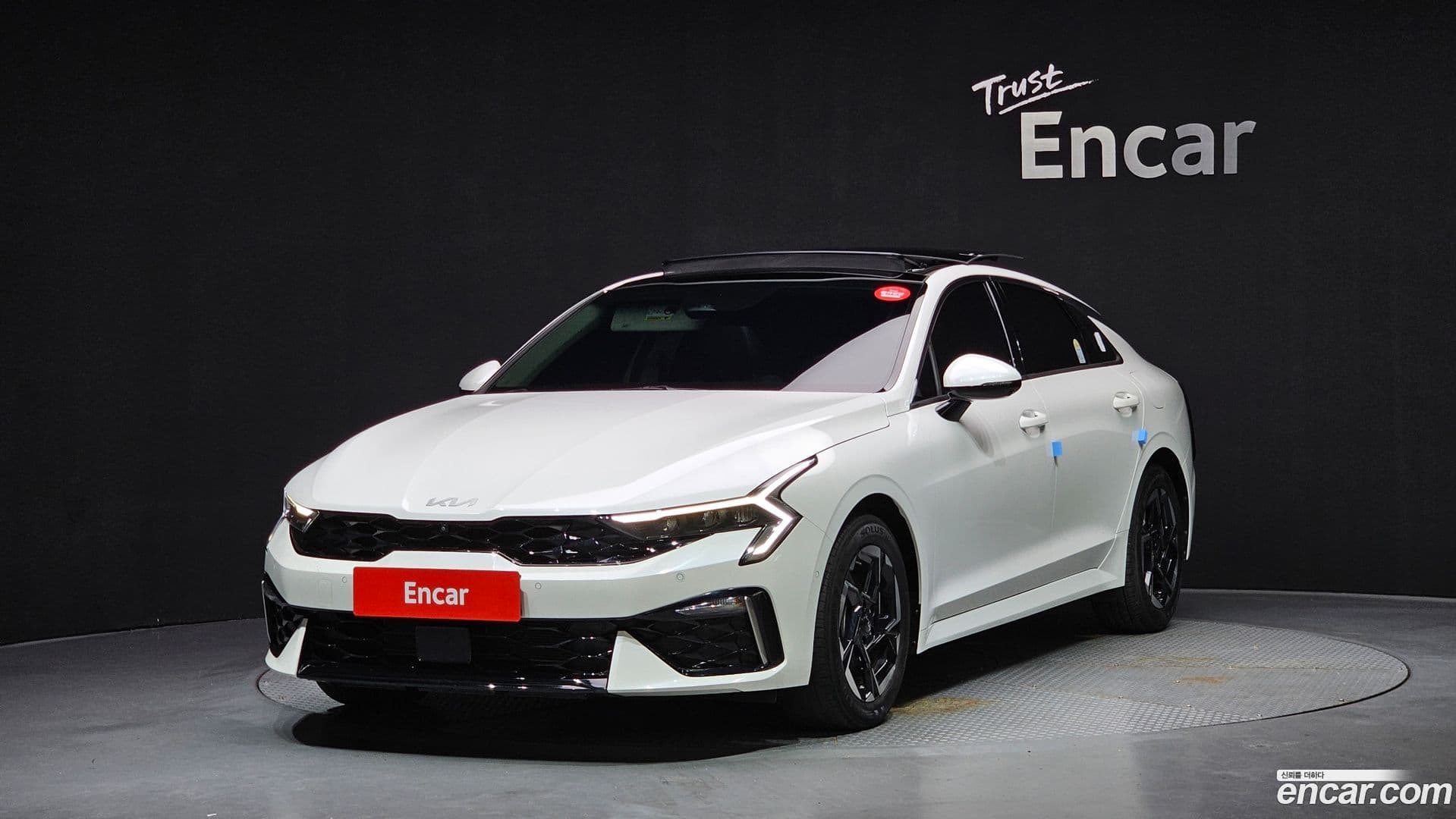 Main__Slider__Photo:K5 Kia 2024.9-0
