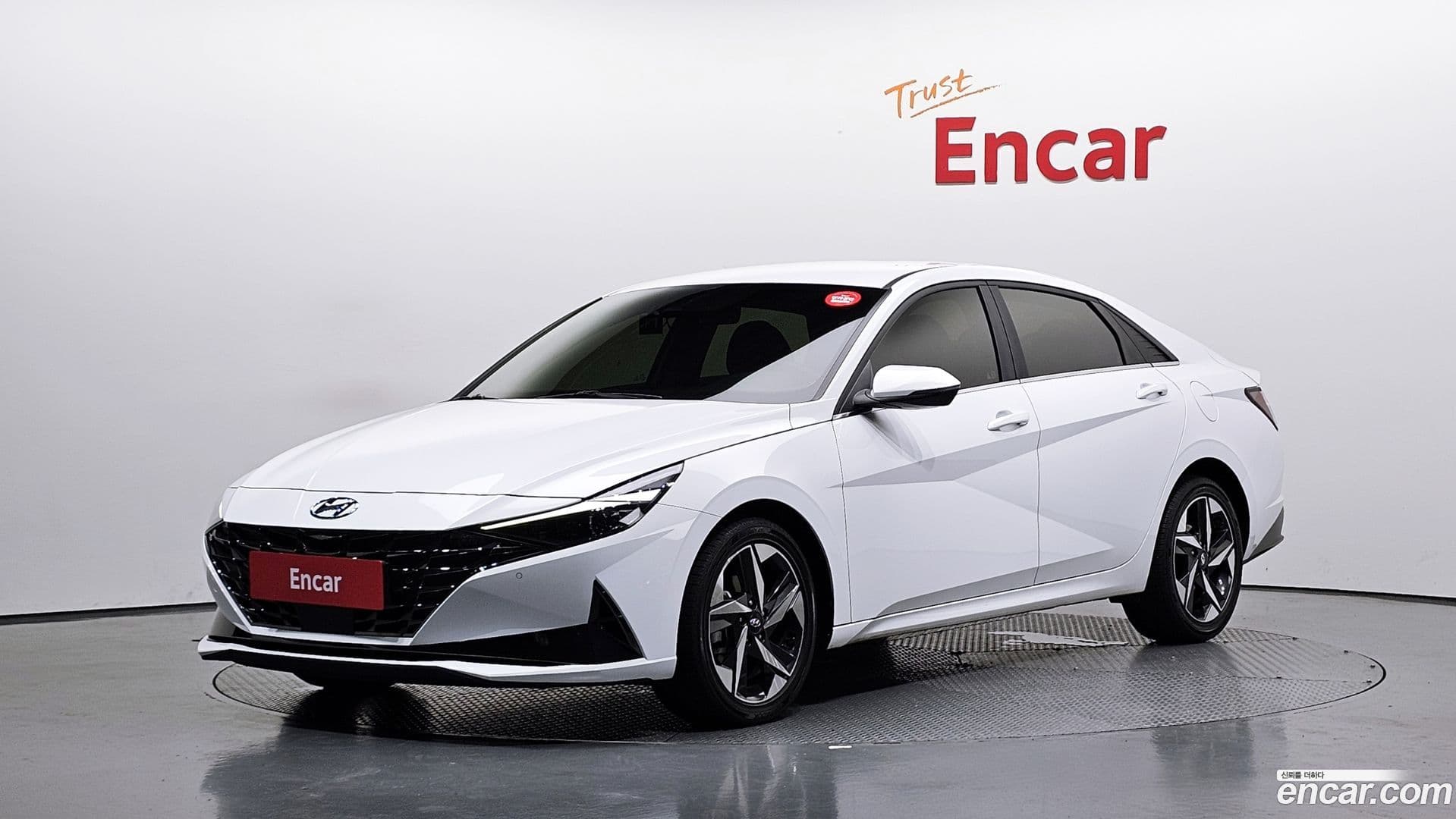 Main__Slider__Photo:AVANTE Hyundai 2021.11-0