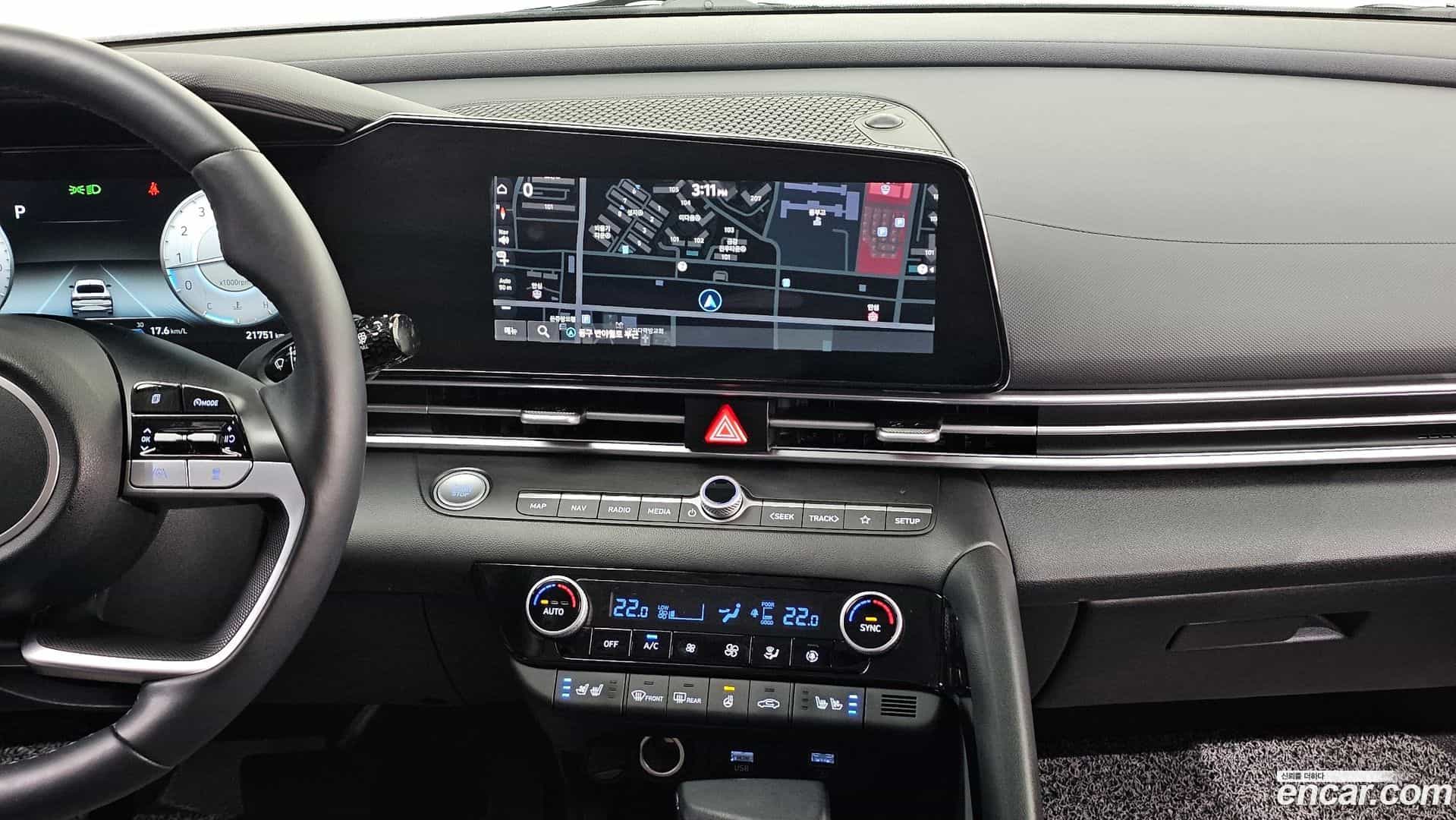 AVANTE Hyundai 2021.11-OPTION-019
