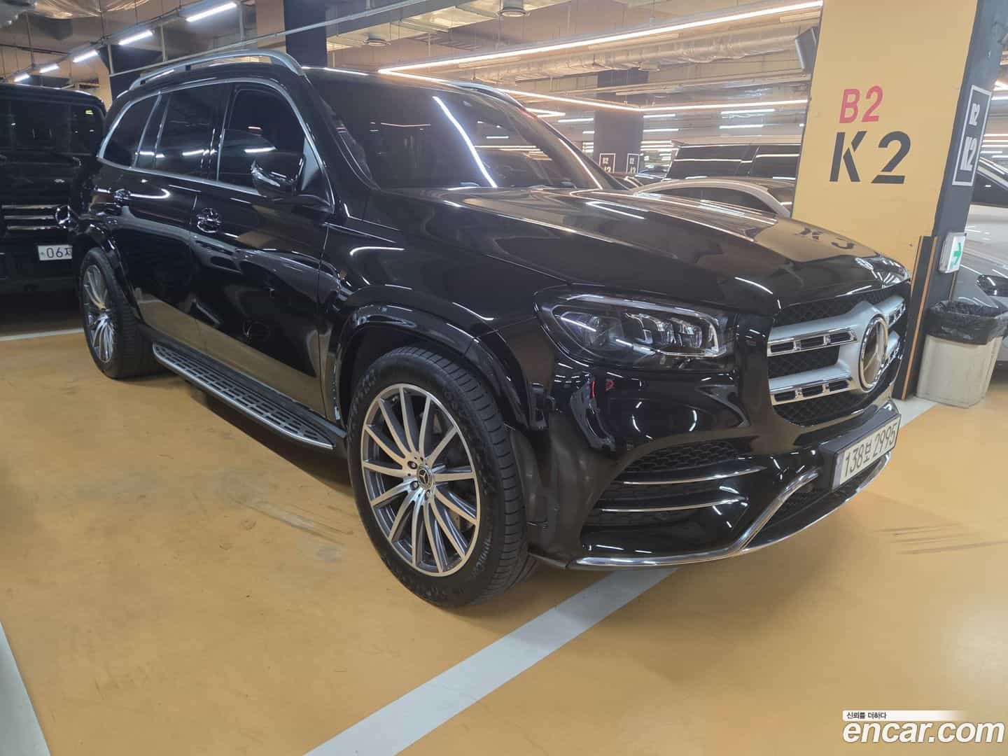 GLS-Class Mercedes-Benz 2022.9-OUTER-001