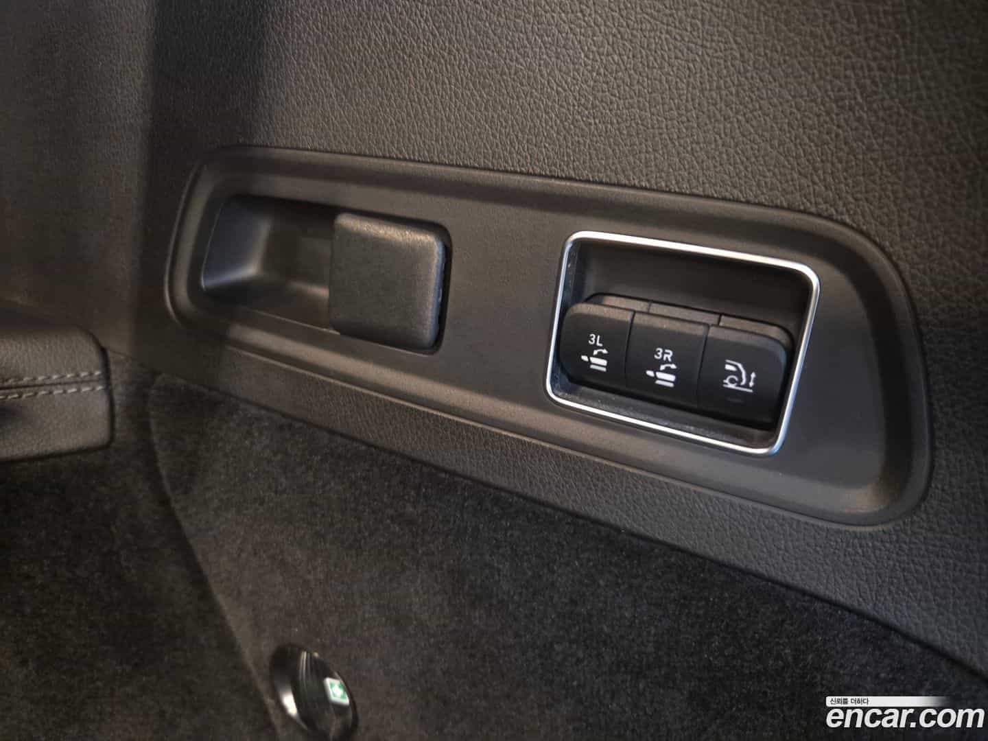 GLS-Class Mercedes-Benz 2022.9-OPTION-023