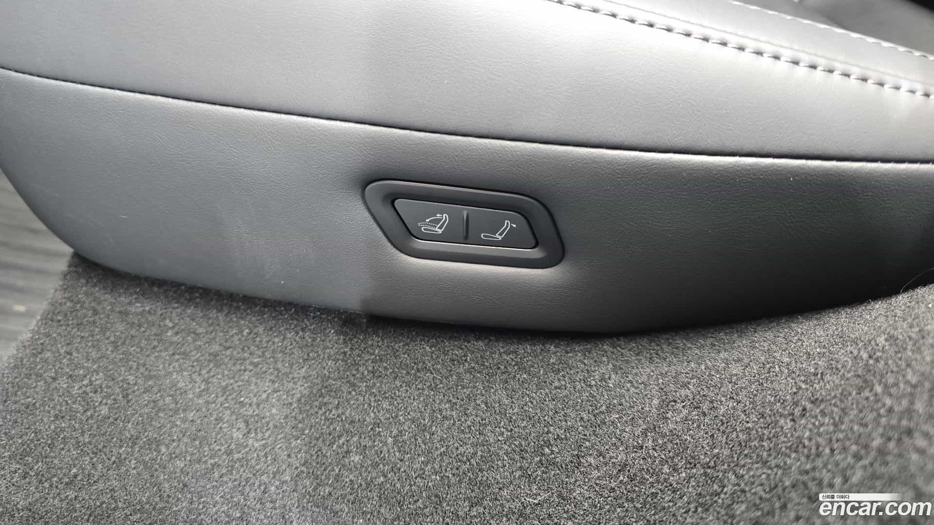 Model Y Tesla 2026.3-OPTION-021