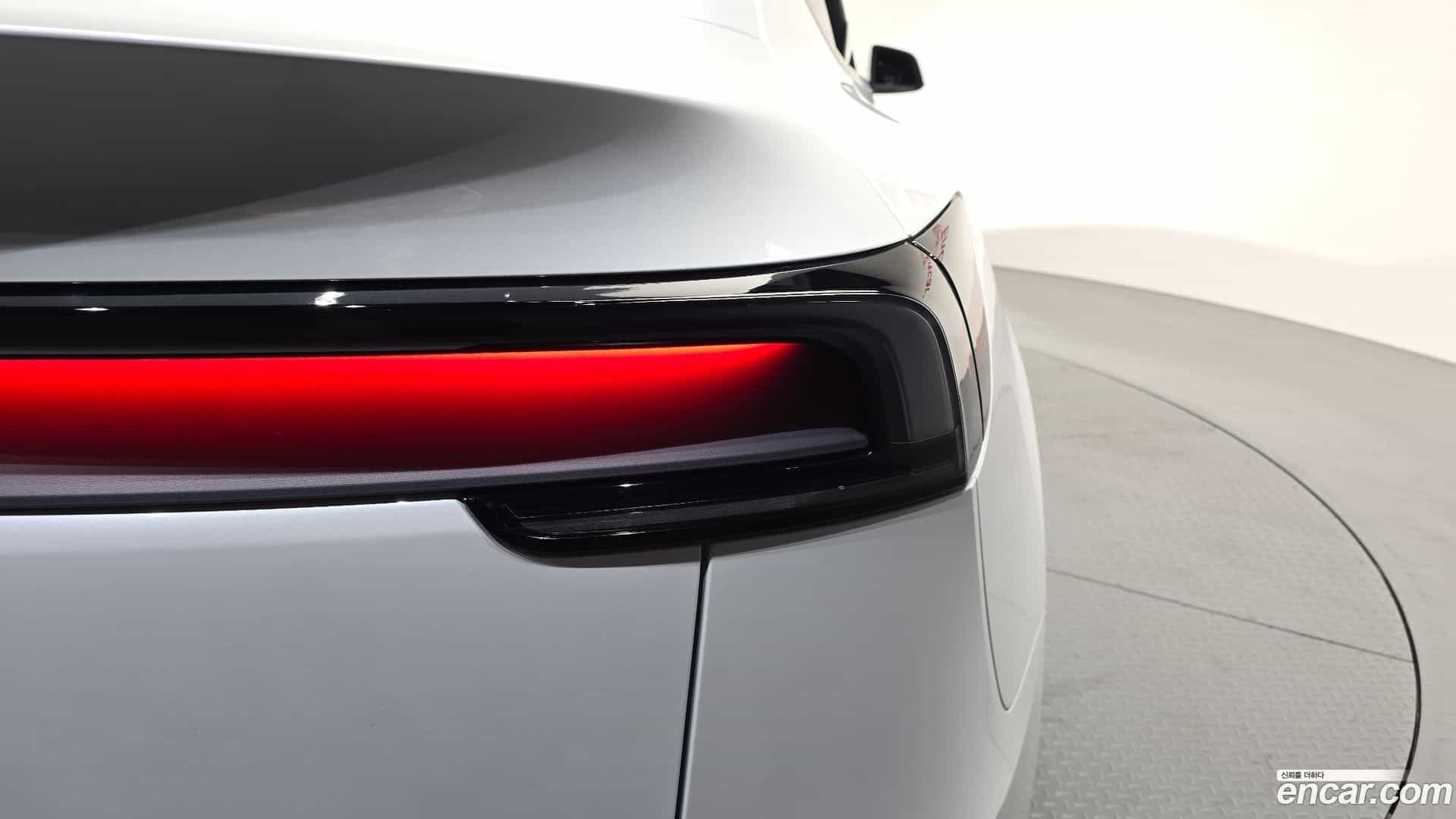 Model Y Tesla 2026.3-OUTER-033