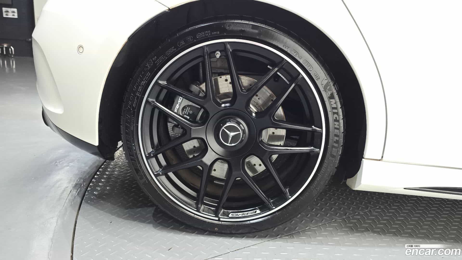 A-Class Mercedes-Benz 2023.2-OUTER-005