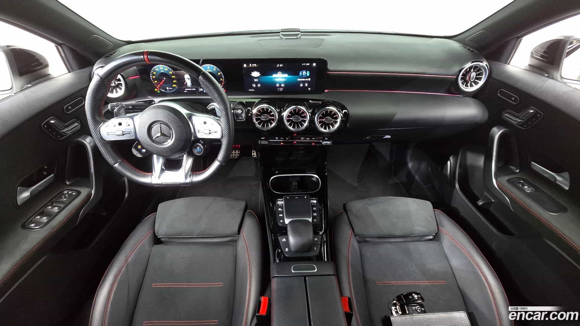 A-Class Mercedes-Benz 2023.2-INNER-007