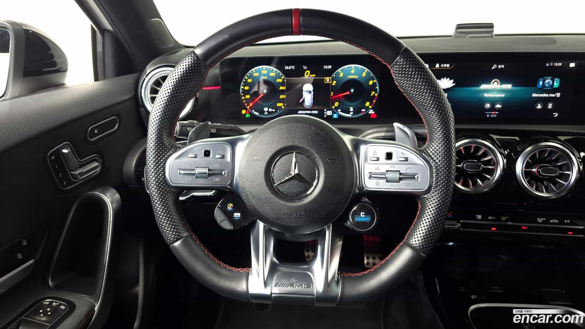 A-Class Mercedes-Benz 2023.2-OPTION-017