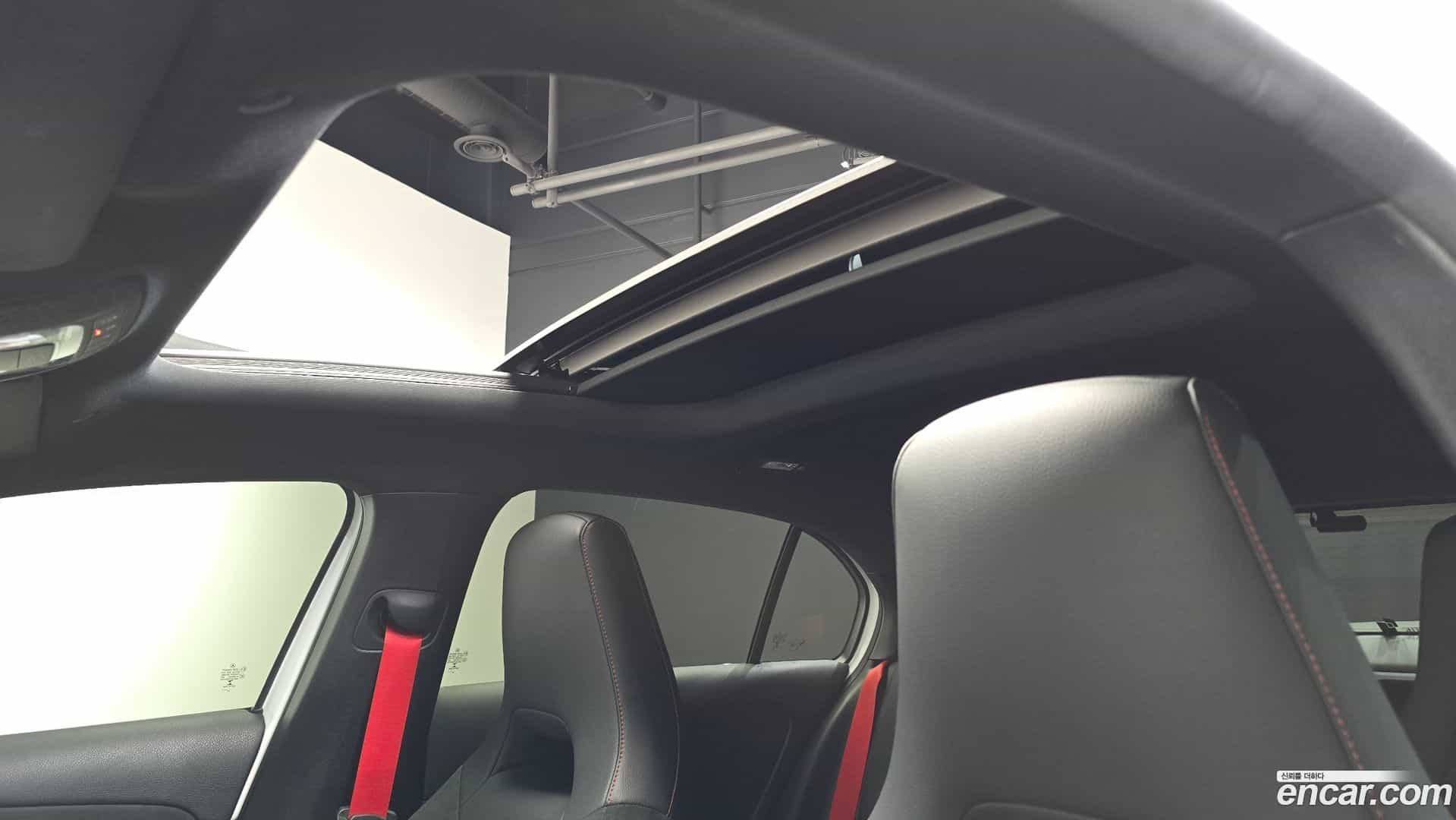 A-Class Mercedes-Benz 2023.2-OPTION-020