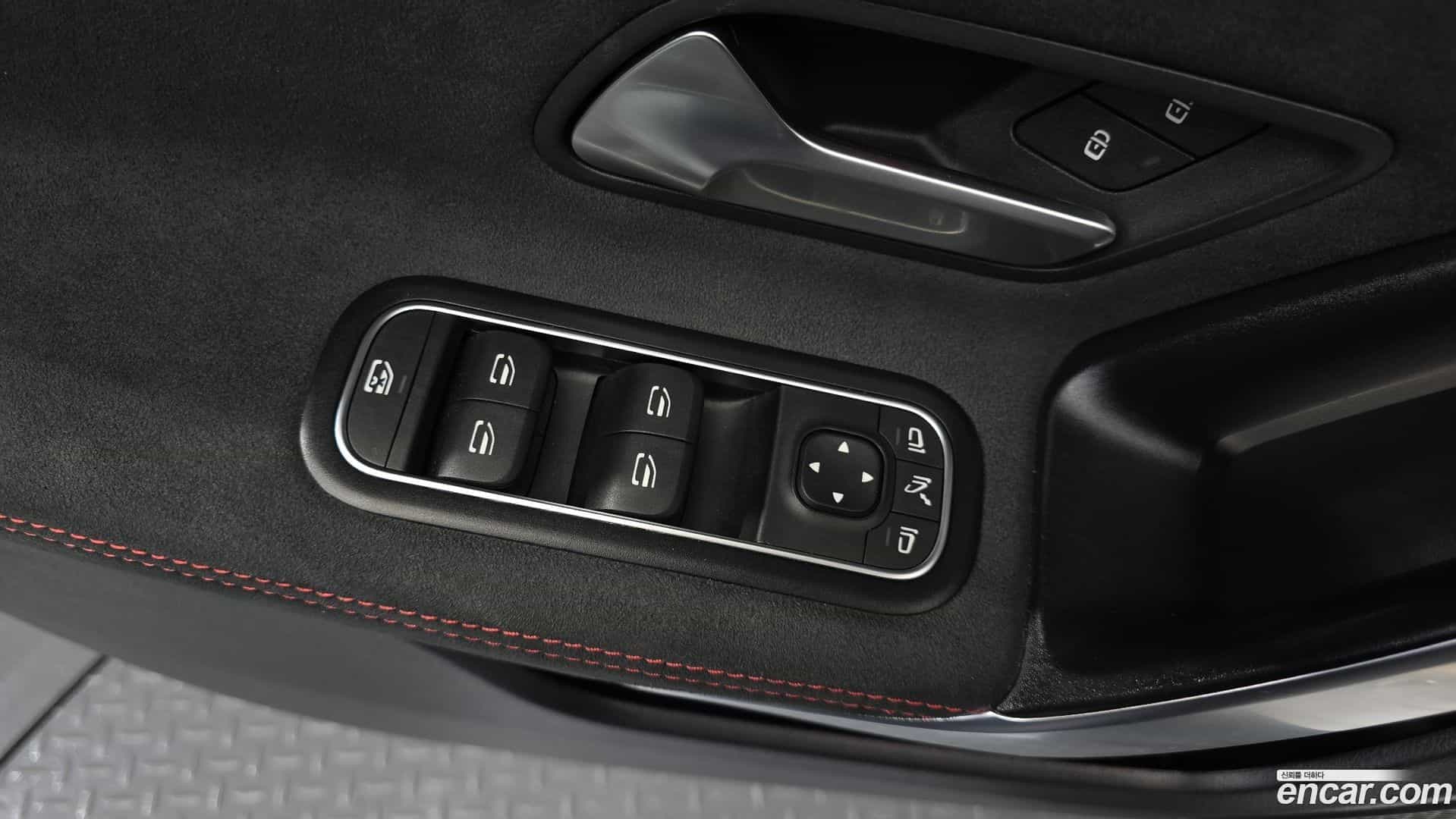 A-Class Mercedes-Benz 2023.2-OPTION-040