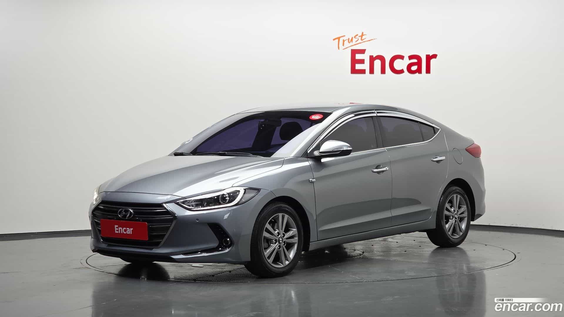 AVANTE Hyundai 2017.3-OUTER-001