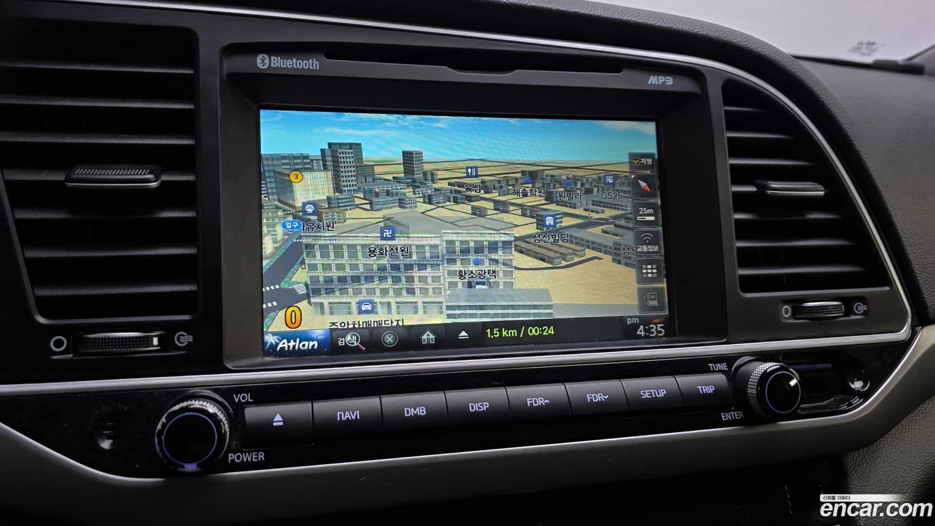 AVANTE Hyundai 2017.3-OPTION-018