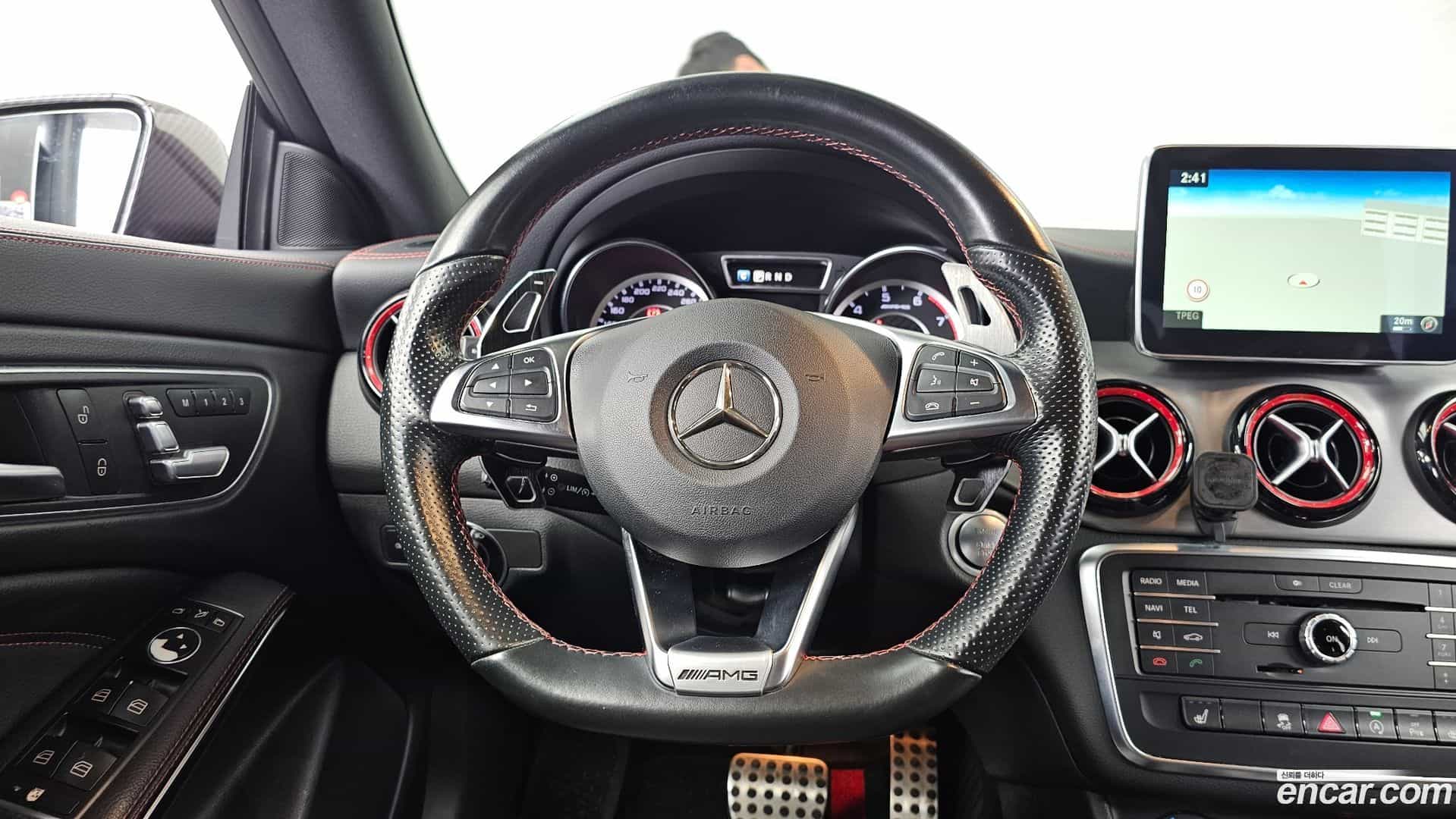 CLA-Class Mercedes-Benz 2016.3-OPTION-017
