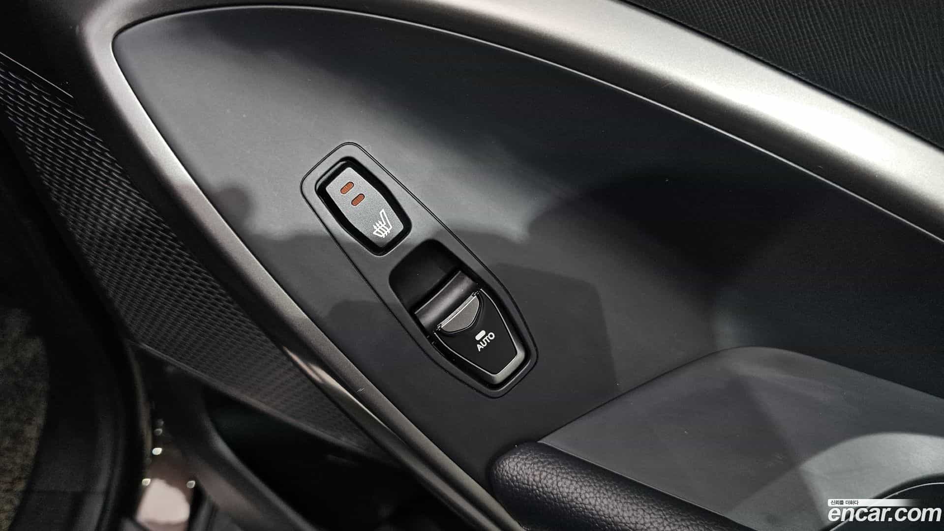 Maxcruz Hyundai 2017.1-OPTION-023