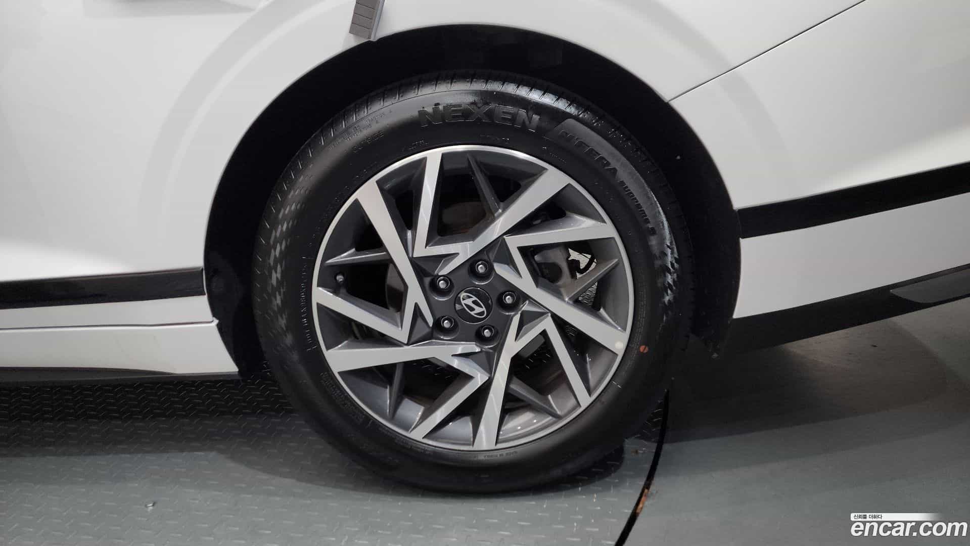 Grandeur Hyundai 2025.8-OUTER-031