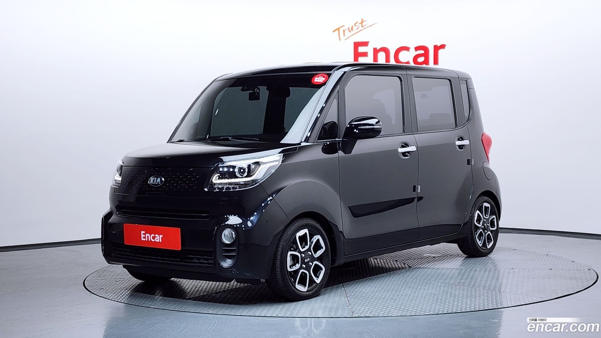 Main__Slider__Photo:RAY Kia 2021.6-0