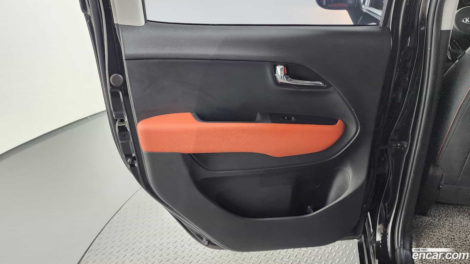 RAY Kia 2021.6-INNER-035