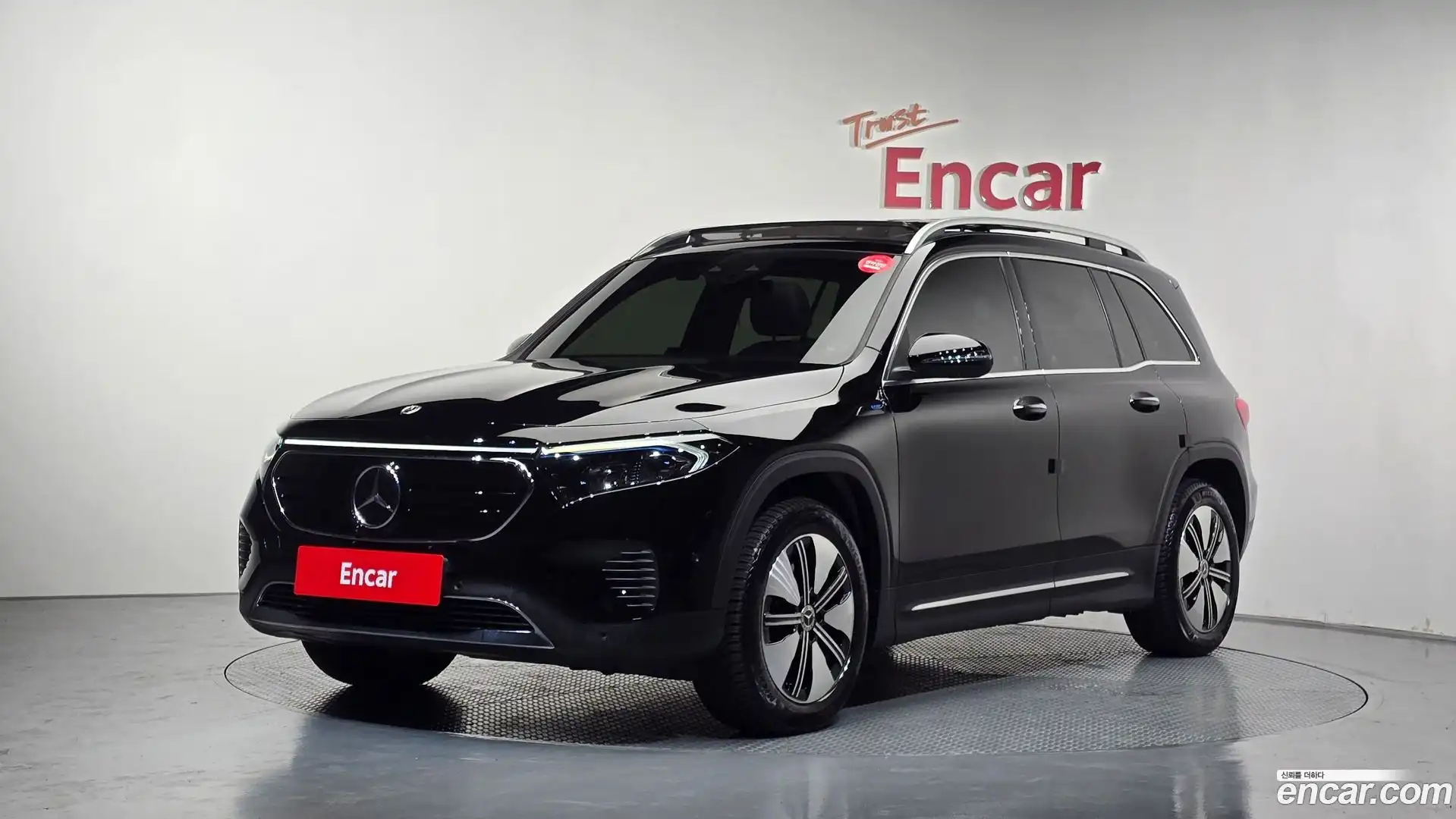 EQB Mercedes-Benz 2022.11-OUTER-001