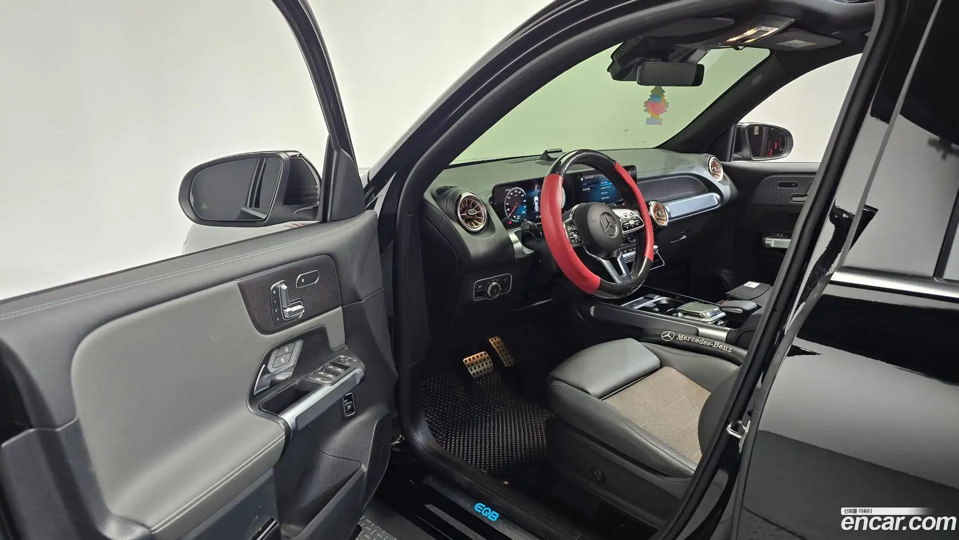 EQB Mercedes-Benz 2022.11-INNER-010