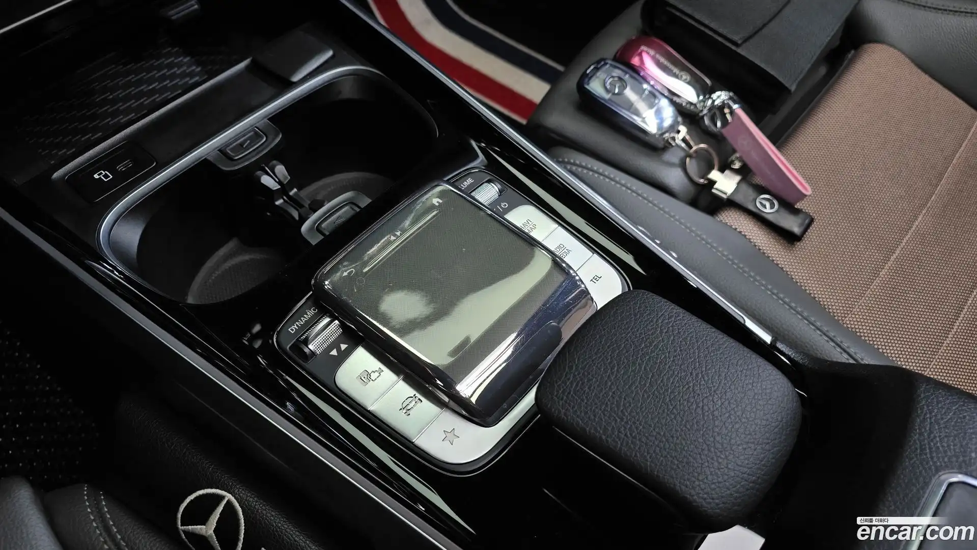 EQB Mercedes-Benz 2022.11-OPTION-019