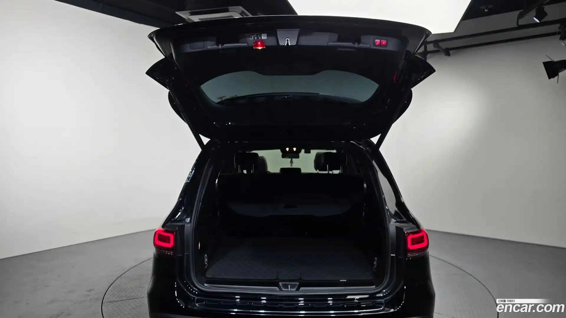 EQB Mercedes-Benz 2022.11-OPTION-023
