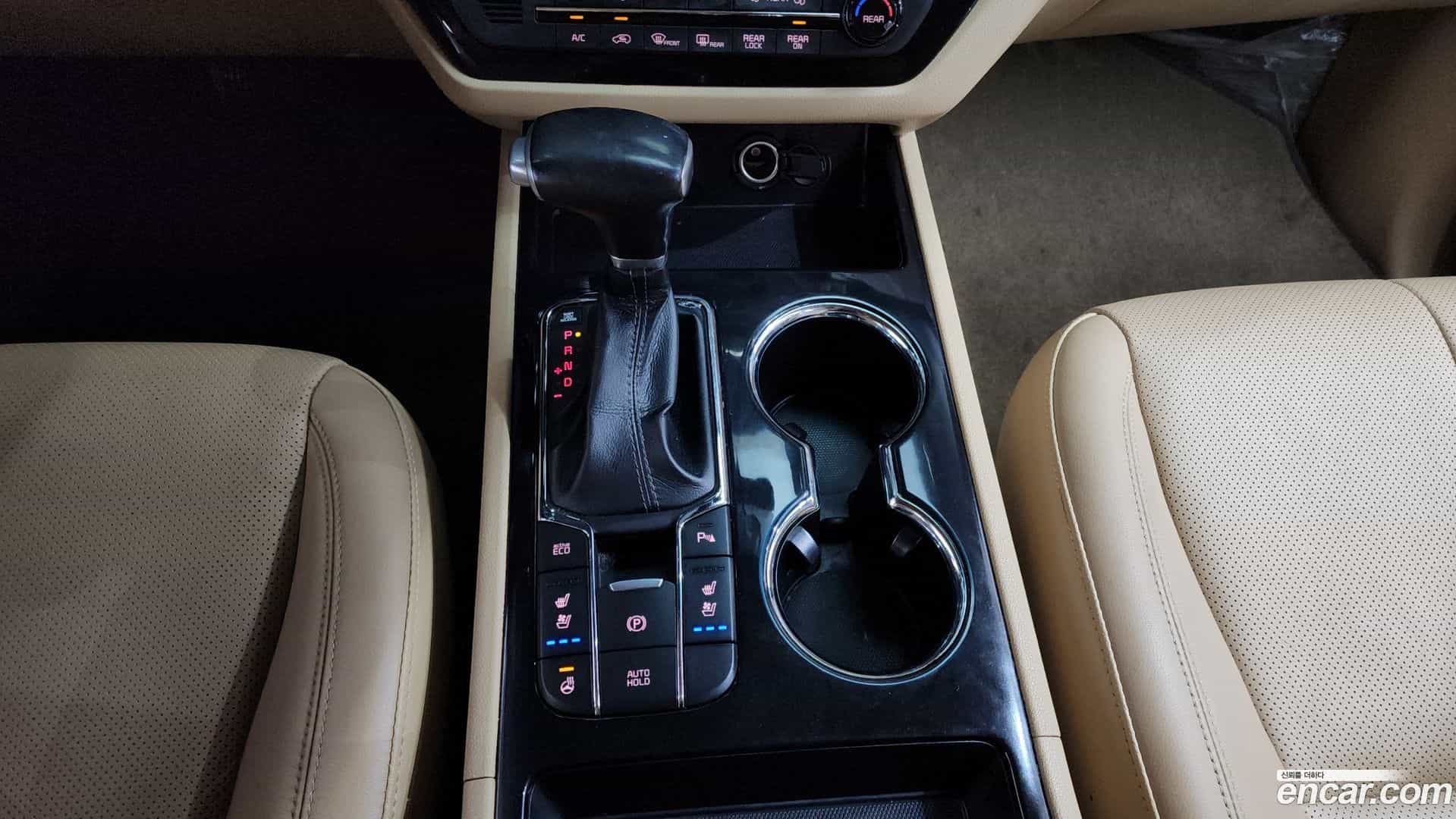 Canival Kia 2018.3-INNER-009
