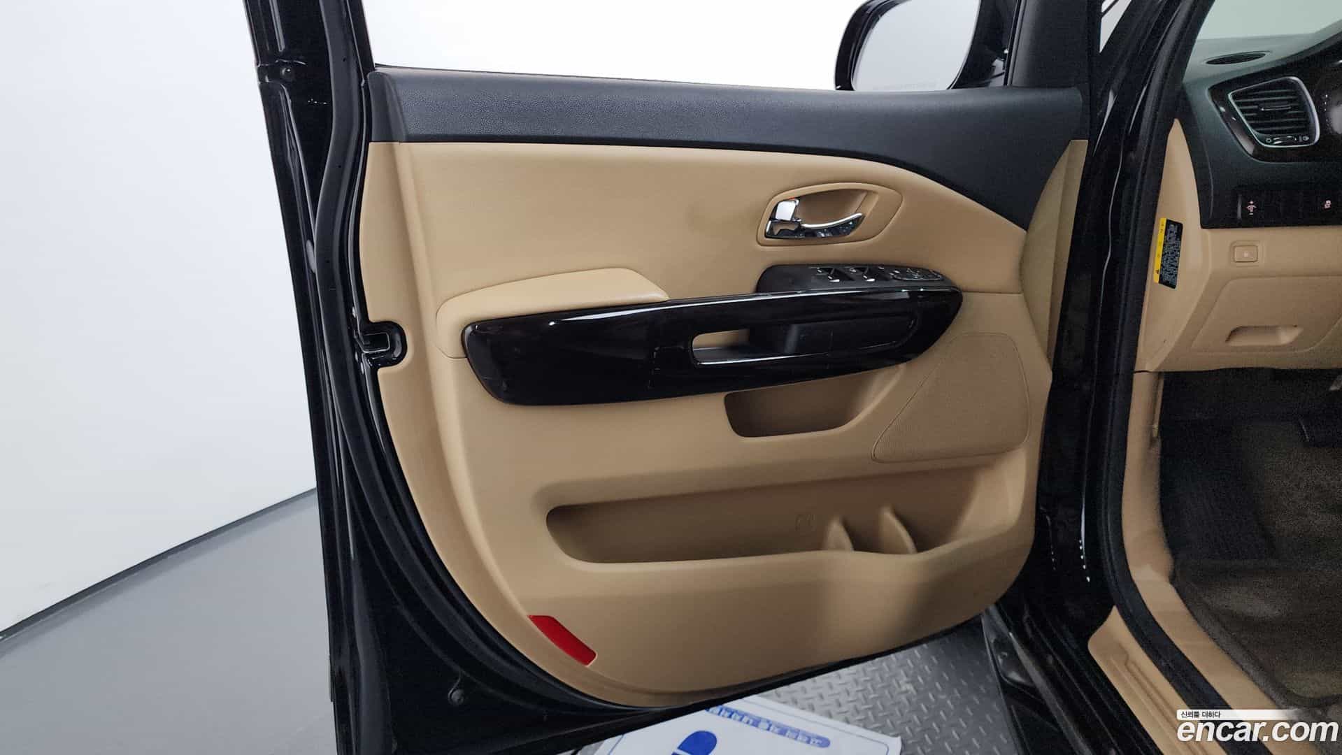 Canival Kia 2018.3-INNER-035