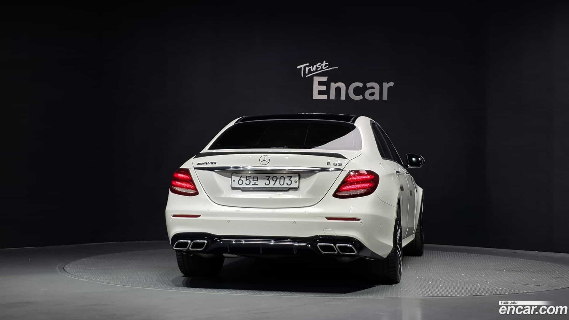 E-Class Mercedes-Benz 2018.7-OUTER-004