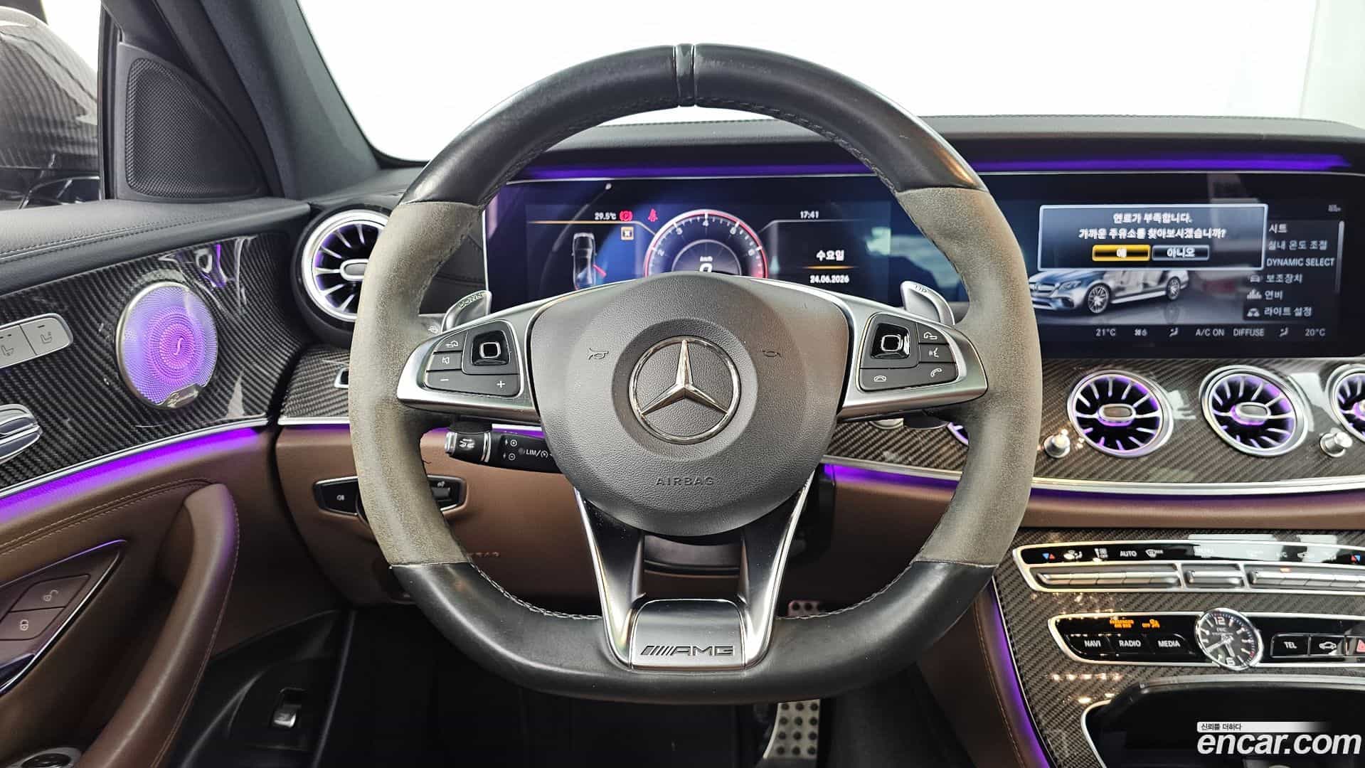 E-Class Mercedes-Benz 2018.7-OPTION-017