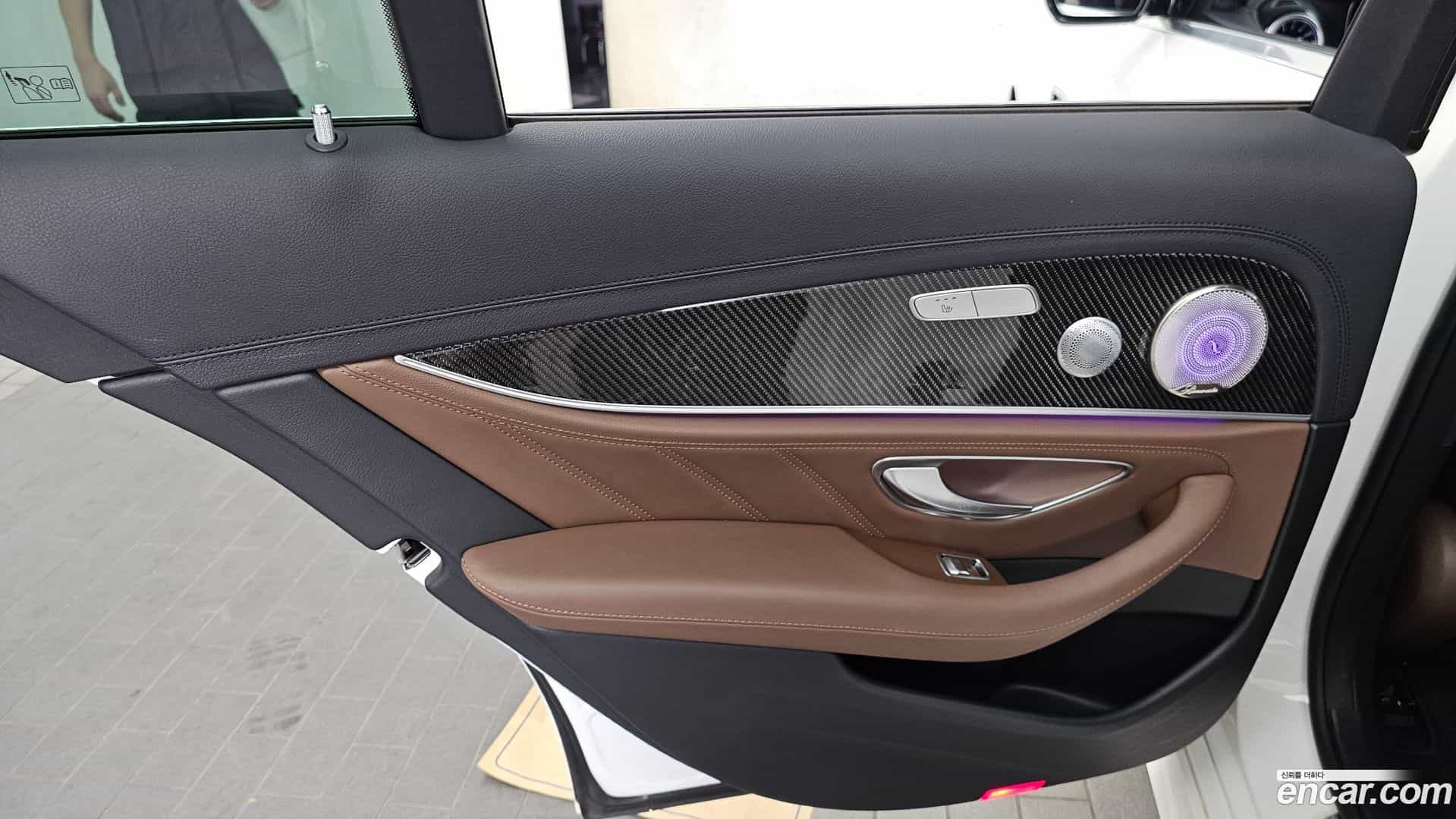E-Class Mercedes-Benz 2018.7-INNER-035