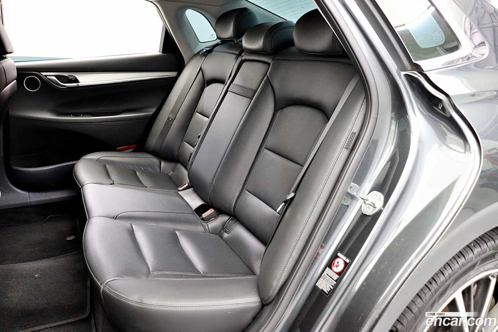 Grandeur Hyundai 2021.10-OPTION-020