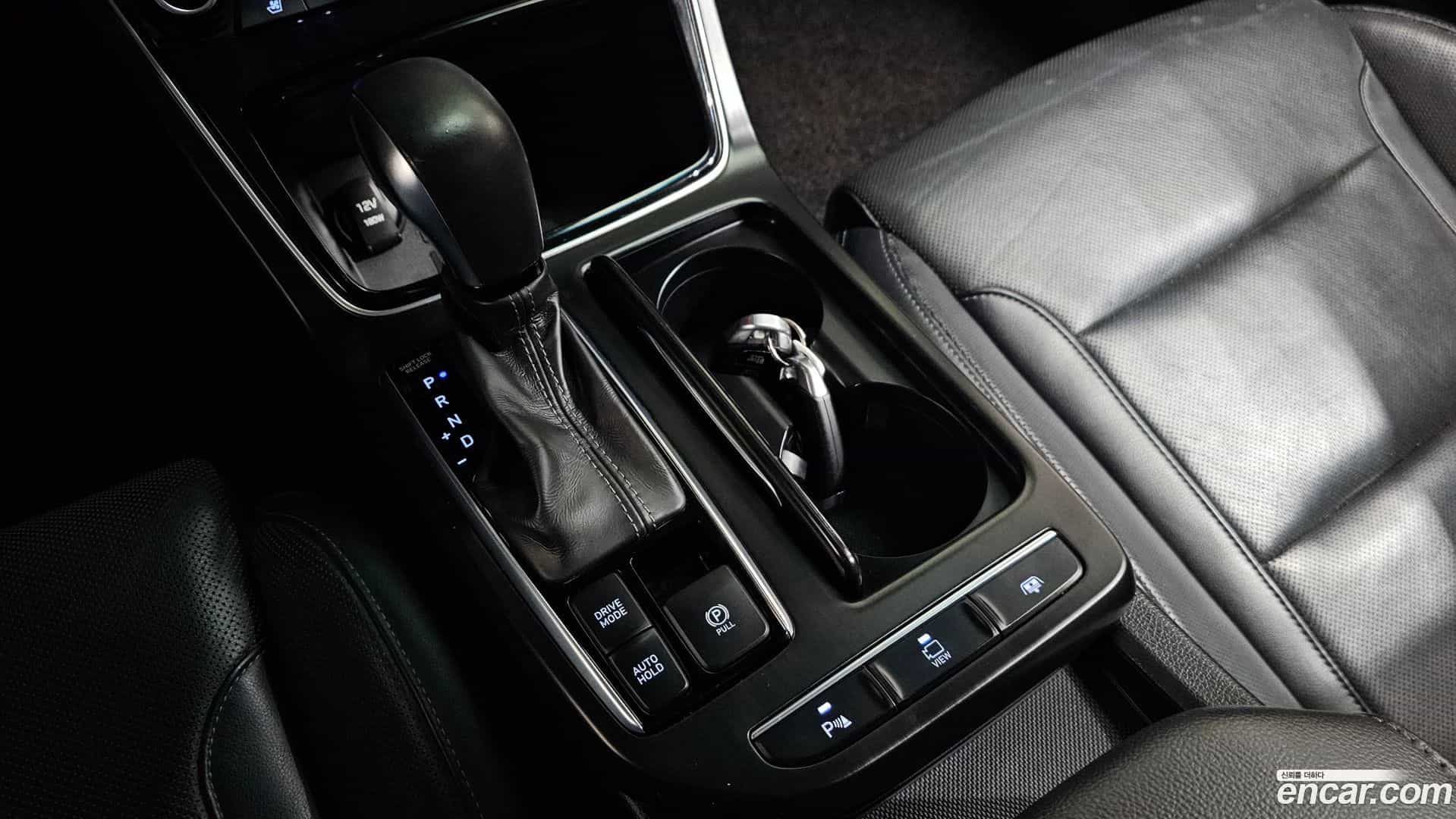 Grandeur Hyundai 2017.4-INNER-009